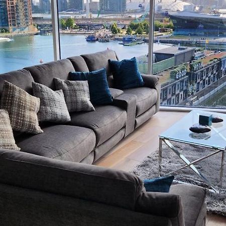 Luxury 2 Bed Apartment Excel 런던 외부 사진